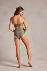 Retro Bottom