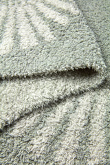 CozyChic® Spiral Seashell Throw